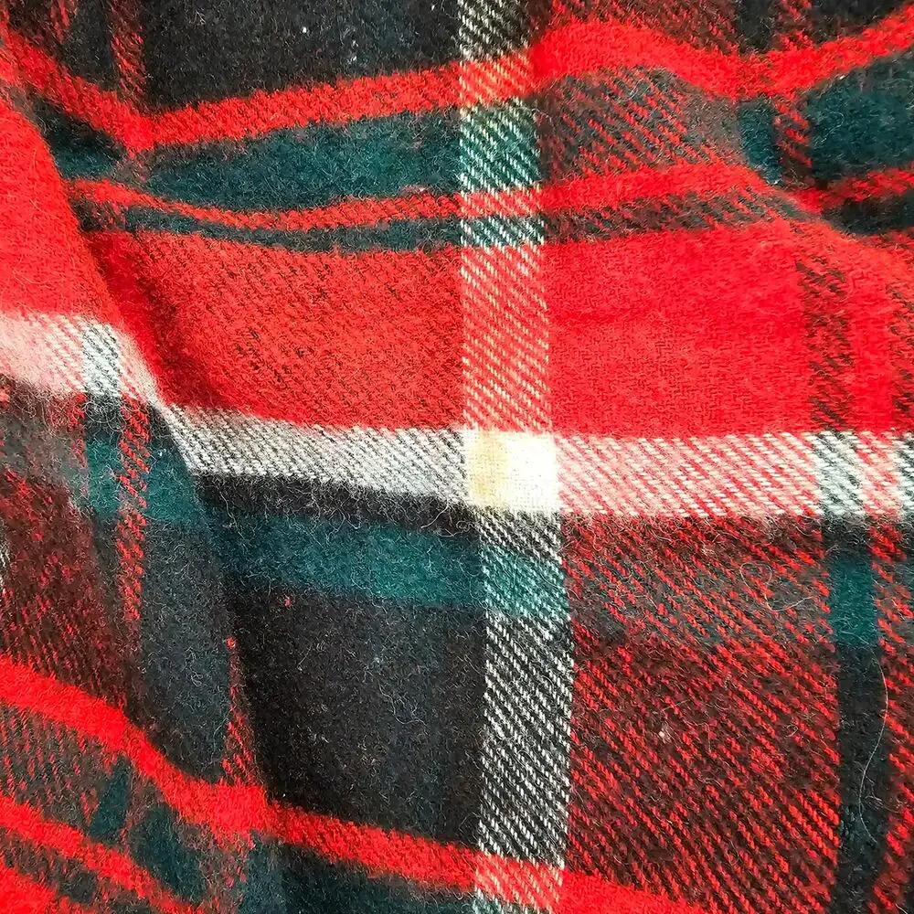 Vintage Troy Leisure Blanket lap robe throw black red green white 51x57 fringed